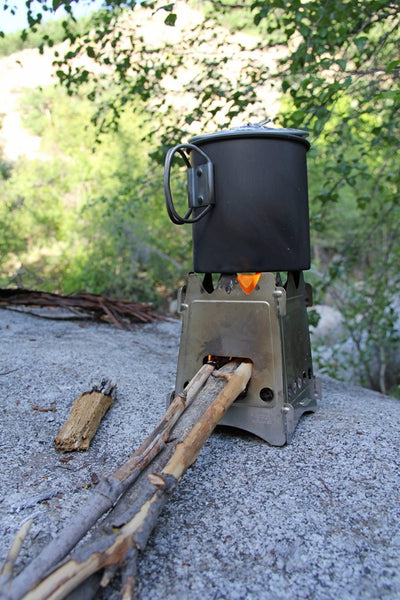 Ultra-Light Titanium Stove